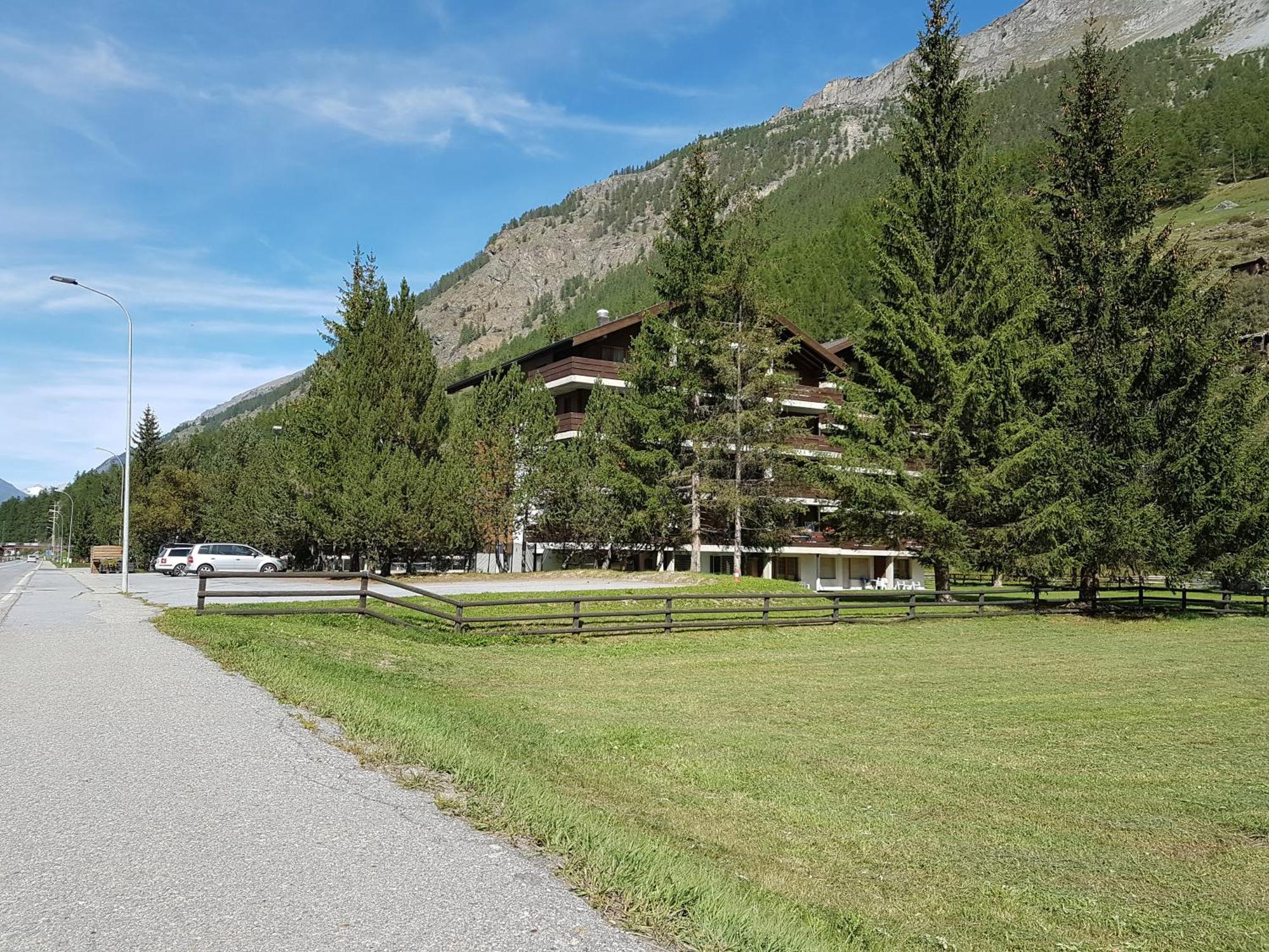 Monte Rosa Taesch, Apartments Mit Wellness Bereich Extérieur photo